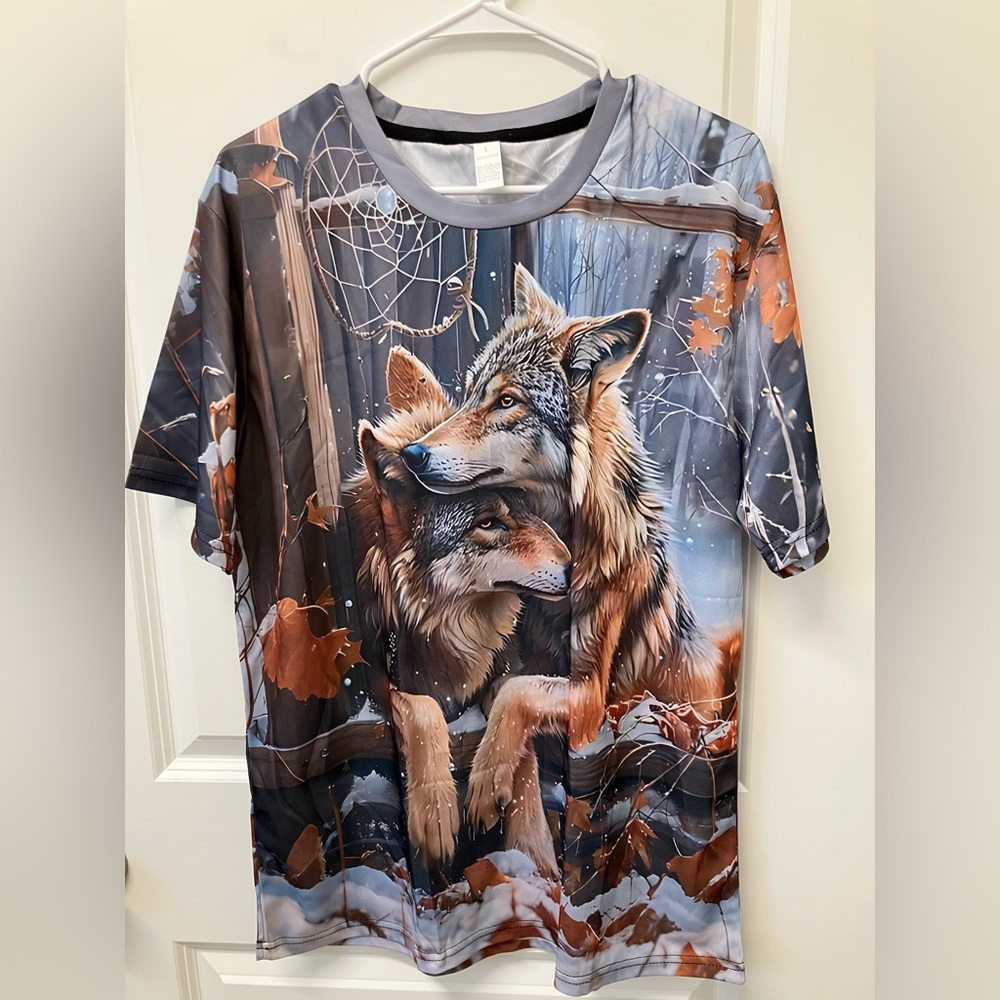 NWT Men's Wolves Graphic Short Sleeve Tee, Crew Neck, Various Sizes